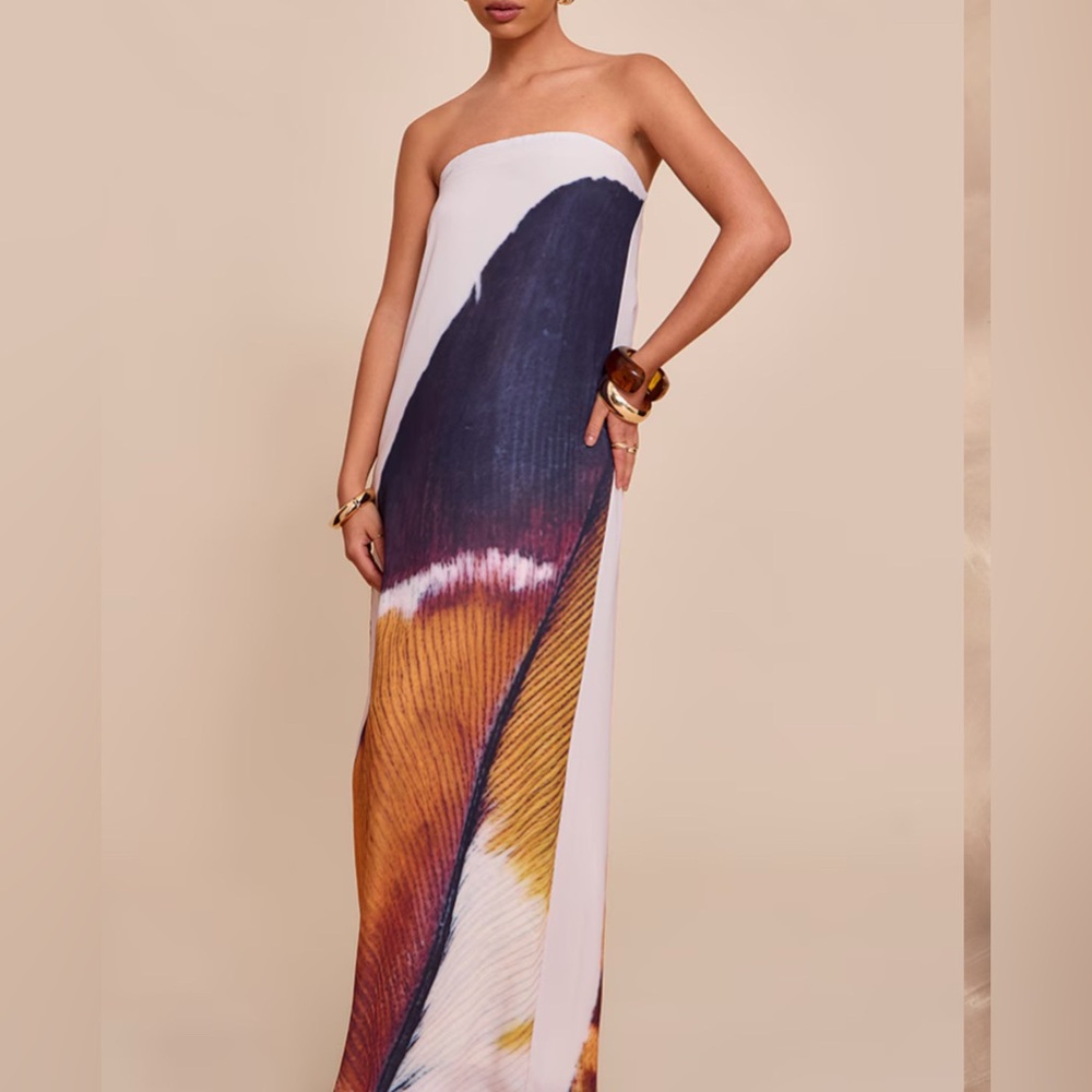 PrettyLittleThing Strapless Maxi Dress - Black, White, Orange